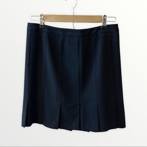 🛍️3/$15🛍️ WHBM Mini Skirt Pleated size 6 Black